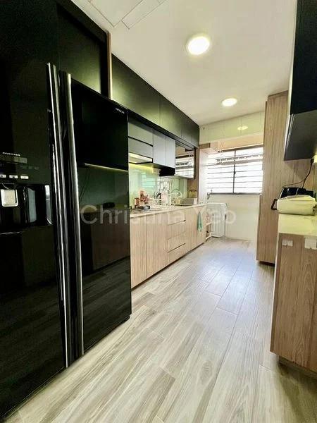 4 Room (4A) HDB for Sale in  550A Segar Road - Image 2
